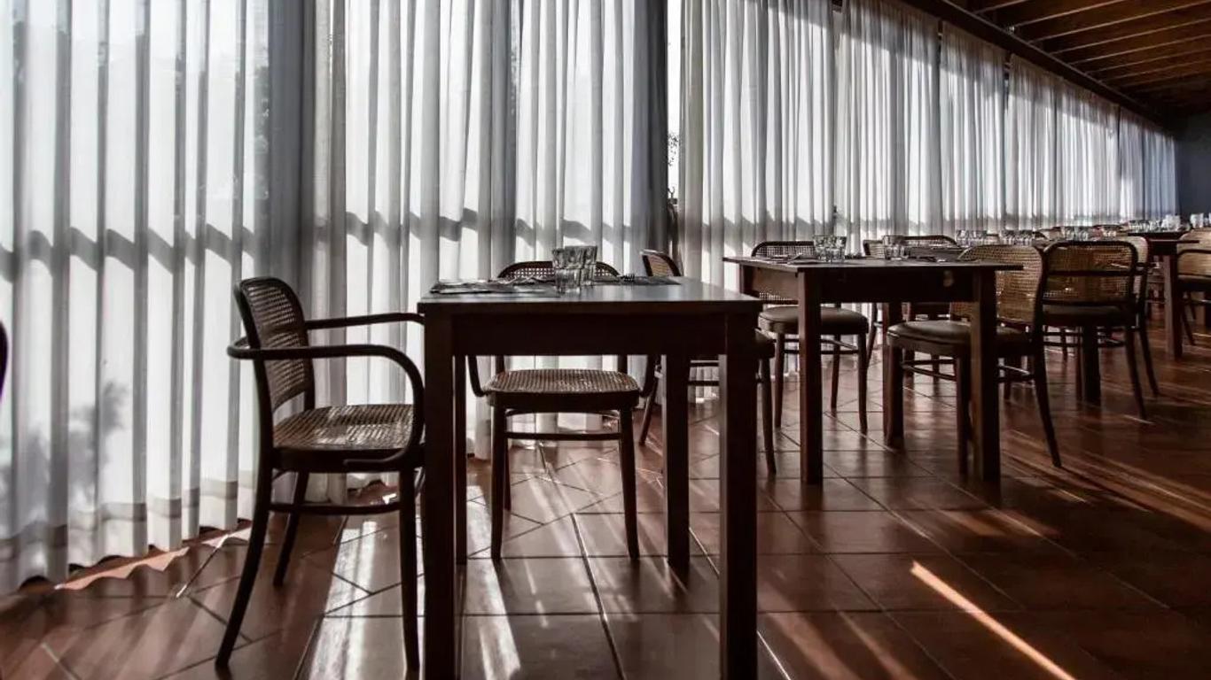 Hotel Villa Paradiso