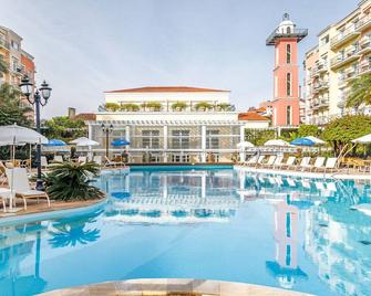 Il Campanario Jurere Internacional - Florianópolis - Piscina