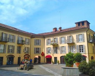 Luna Del Belvedere - Asti
