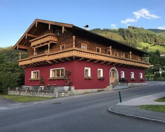 Apartment Sonnblick - Kaprun - Building
