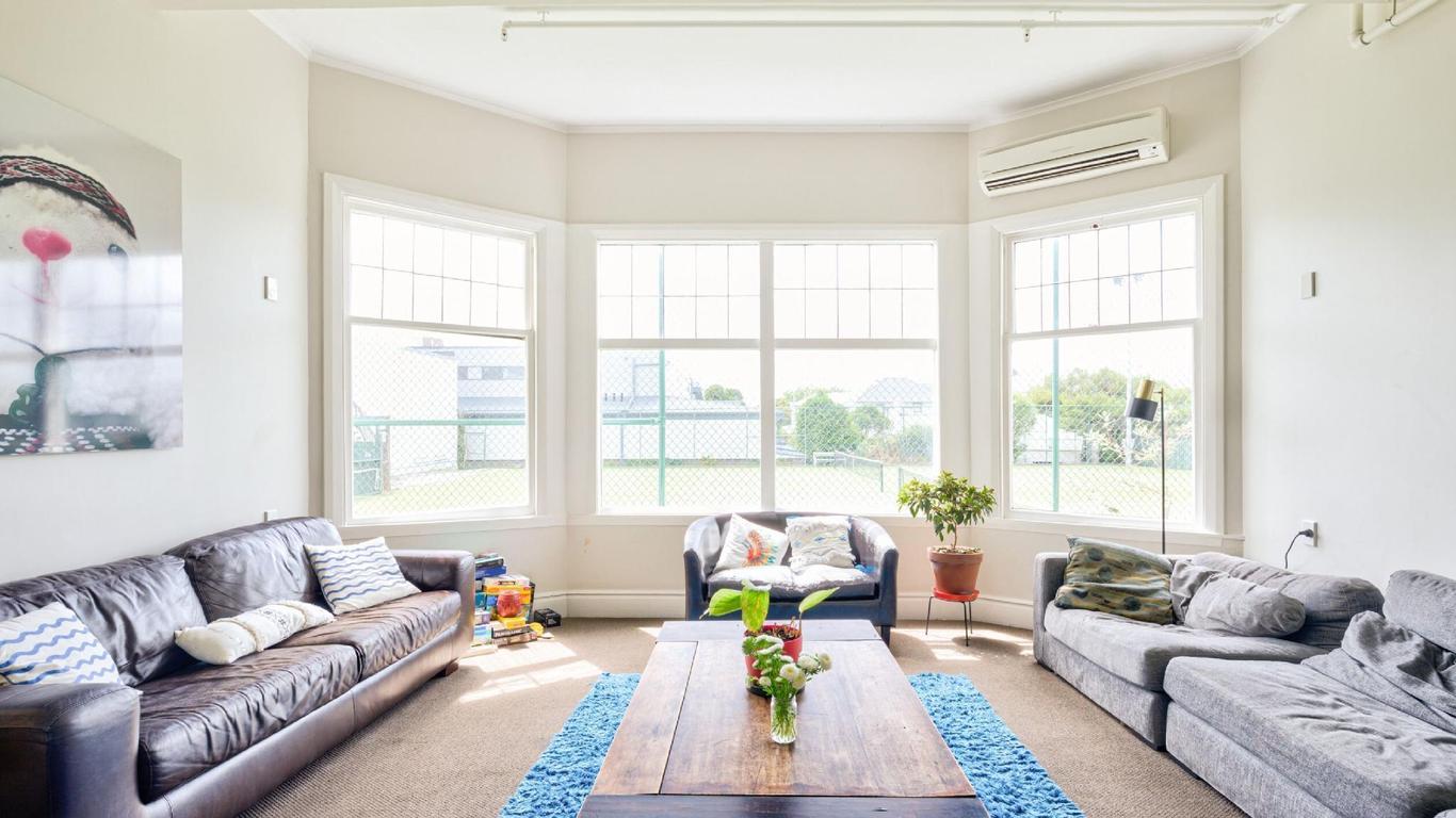 The Dwellington Hostel