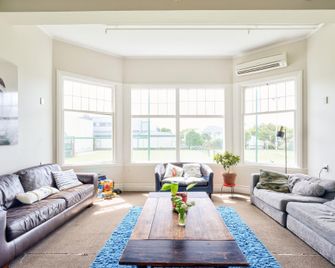 The Dwellington Hostel - Wellington - Sala de estar