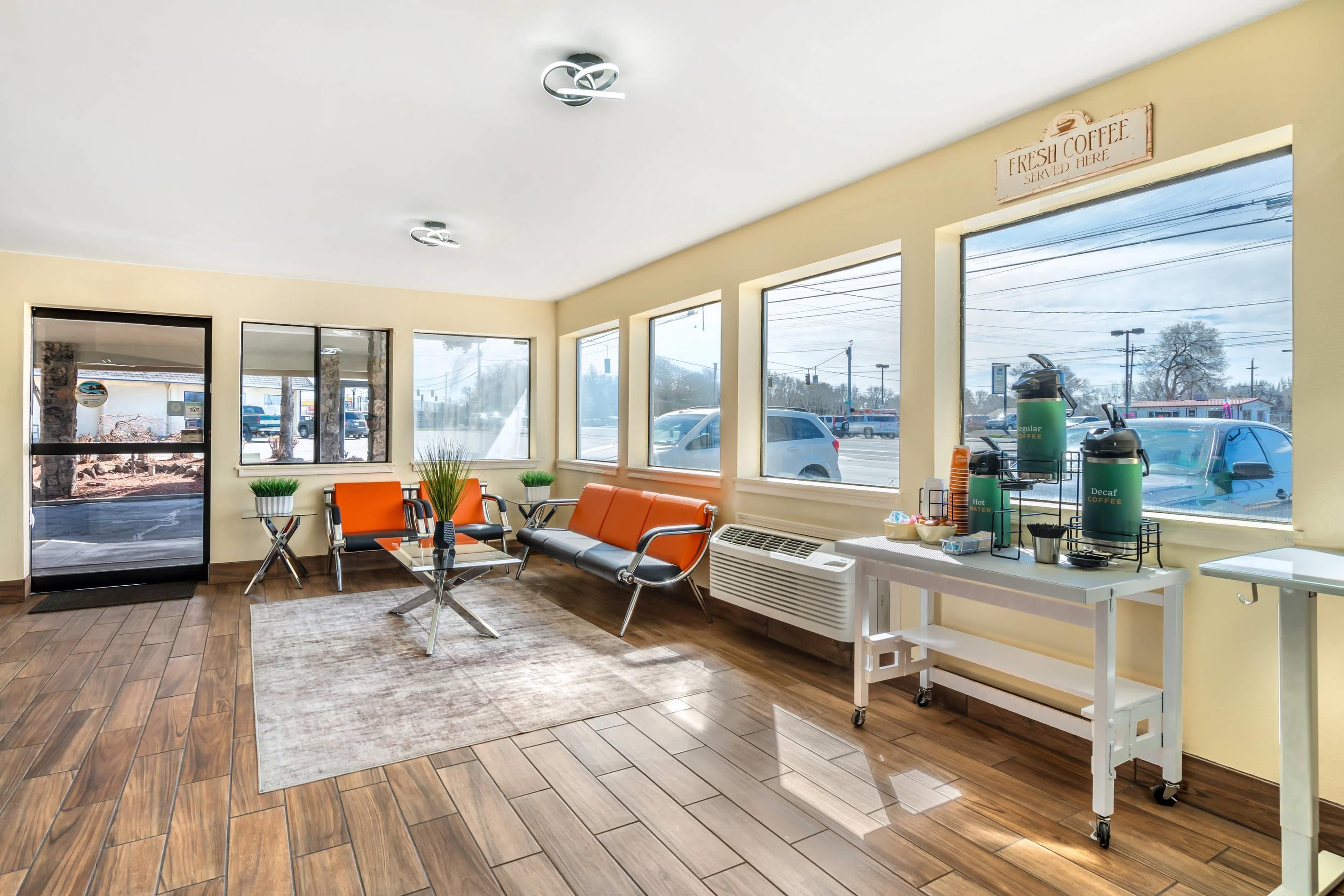 Quality Inn Klamath Falls - Crater Lake Gateway - Klamath Falls - Reception