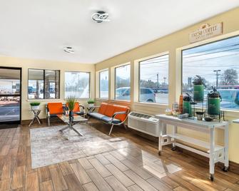 Quality Inn Klamath Falls - Crater Lake Gateway - Klamath Falls - Hành lang