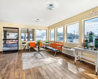 Quality Inn Klamath Falls - Crater Lake Gateway - Klamath Falls - Reception