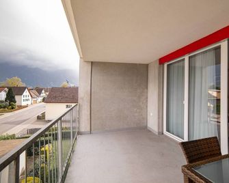 Wohntel - Wohnen Wie im Hotel - Sevelen - Балкон