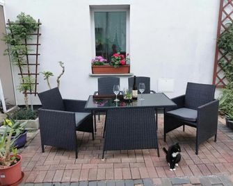 vor den Toren Dresdens - Radeberg - Binnenhof