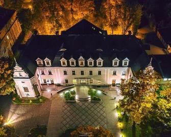 Hotel Zamek Lubliniec - Lubliniec - Building