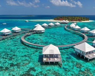 Diamonds Thudufushi Beach & Water Villas - Thudufushi - Edificio