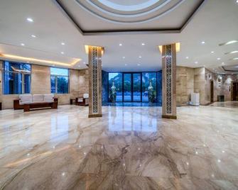 Yasheng Hotel - Yan’an - Lobby