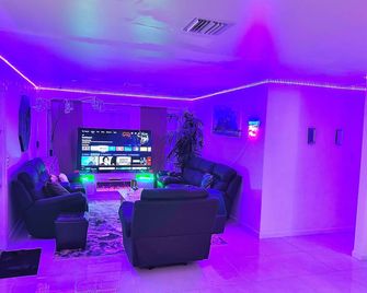 New Air Vacation Fun - Pompano Beach - Lounge