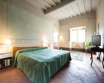 Altido Private Room For 4 In Boutique Hotel In Pescia - Pescia - Bedroom