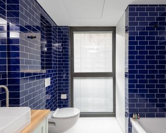 master Shenkin - Tel Aviv - Bathroom