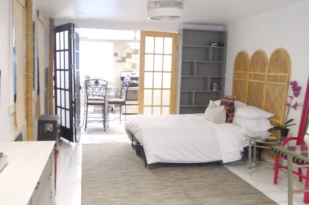 2br + Garden/ Yard Oasis Brooklyn, New York City - بروكلين - غرفة نوم
