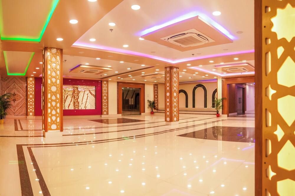 Hotel Ratneswar - Alīpur Duār - Lobby