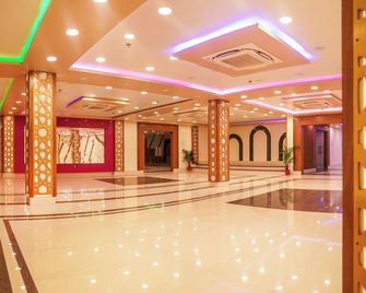 Hotel Ratneswar - Alīpur Duār - Lobby