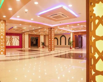 Hotel Ratneswar - Alīpur Duār - Lobby