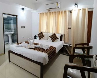 Hotel Aman Residency - 安拉阿巴德