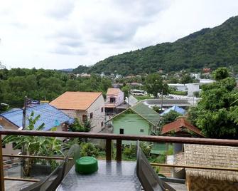 1 bedroom apartment in Kata - Karon - Balcon