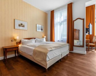 Villa Salve - Binz - Schlafzimmer