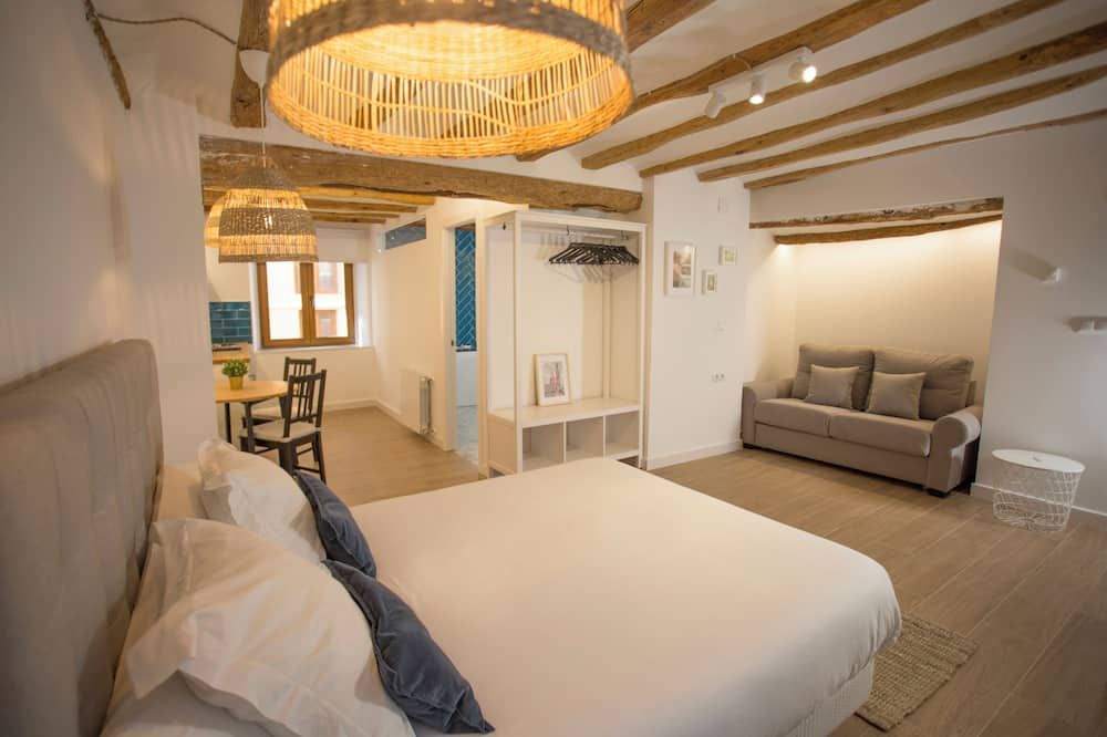 Savoy Hostal - Alcoi