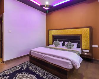 Nk Desert Camp & Resort - Sām - Habitación