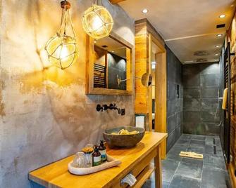 Alphotel Tyrol - Racines/Ratschings - Badkamer
