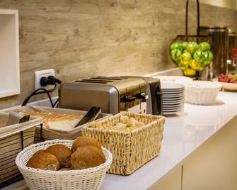 Facon Del Mar Hotel - Mar del Plata - Buffet