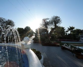 Edra Palace - Cassino - Außenansicht
