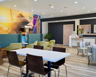 Clarion Pointe Fairborn Near Wright Patterson Afb - Fairborn - Lobby