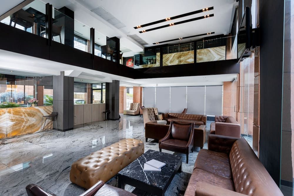 Sukhothai Hotel And Residence