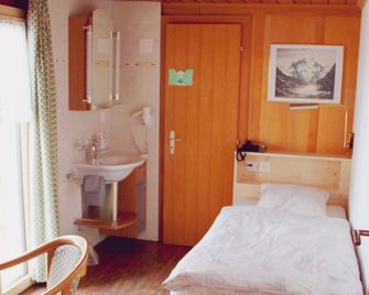 Hotel Capricorn - Zermatt - Bedroom