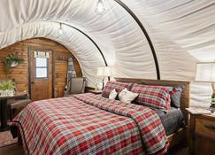 Grand Canyon Glamping Resort - Meadview - Sovrum
