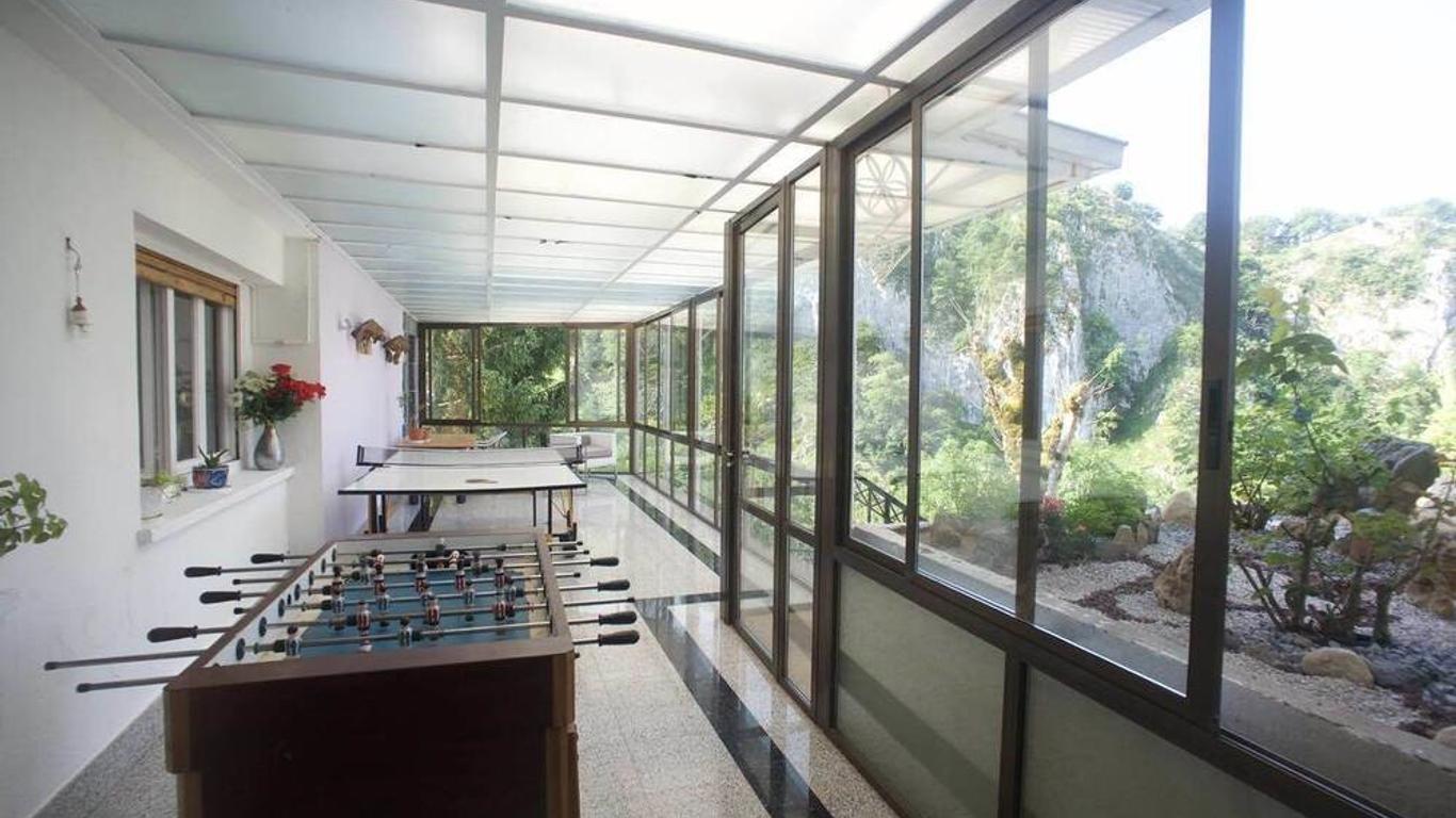 هوتل سينديكا