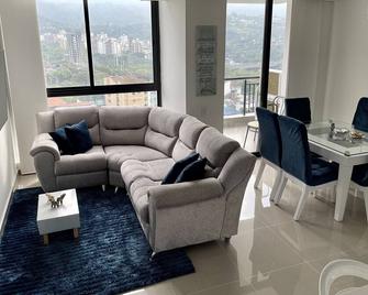 Apartamento de estilo moderno en Puerta Del Sol - Bucaramanga - Sala de estar