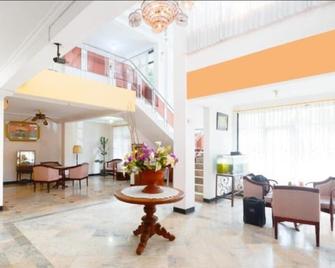 Hotel Syariah Cordova - Cirebon - Lobby