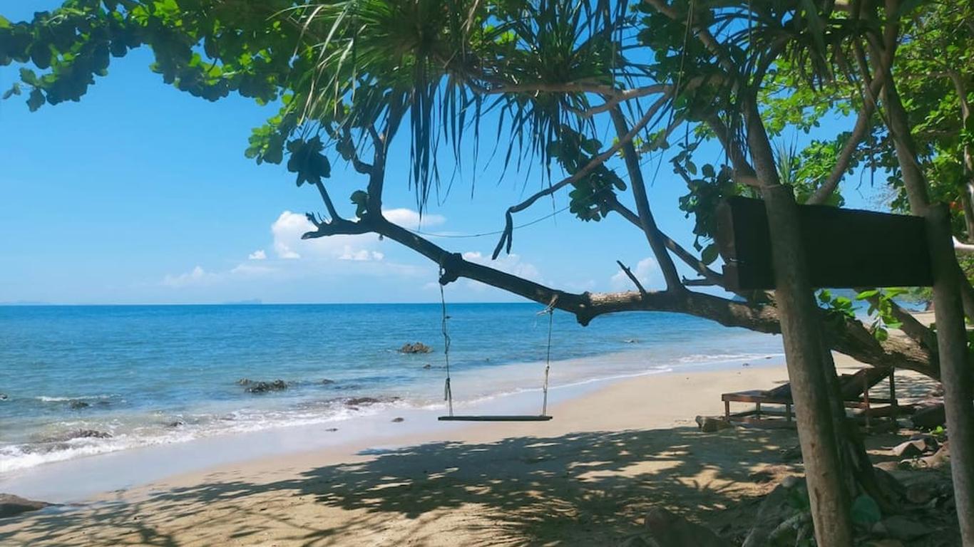 جانغل هيل بيتش بنغالو