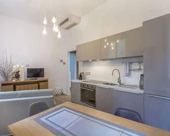 Poscolle - Udine - Kitchen
