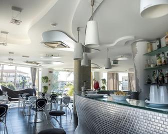 Hotel Kore - אגריג'נטו - בר