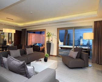 Dana Bay Beach Resort - Al Khobar - Living room