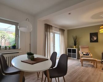 Cottage at the water tower - Andernach - Essbereich