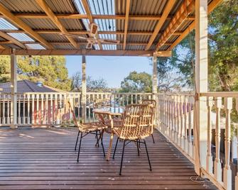 Little Sunshine - Family Friendly, Near Cbd - Wagga Wagga - Balcony