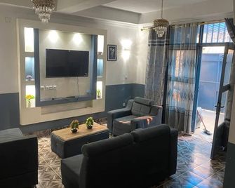 Moderne Chambre Pour vous. - Kinshasa - Salon