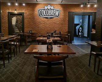 Cocobrew Boutique Apartments - Rockhampton - Restaurant