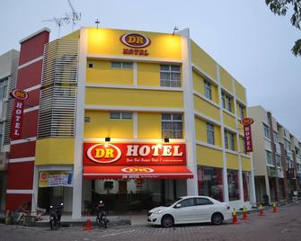 Dr Hotel Penang - Bayan Lepas - Building