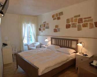 Garni Gianmartin - Limone sul Garda - Makuuhuone