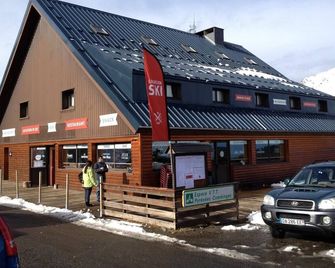 Hôtel Le Tuc de l'Etang - Saint-Béat - Building