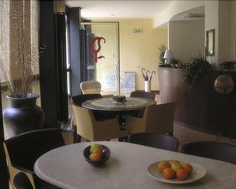 Casa Magnani - Verona - Comedor