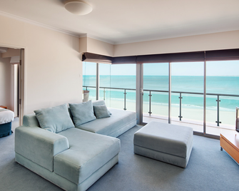 Seashells Mandurah - Mandurah - Living room