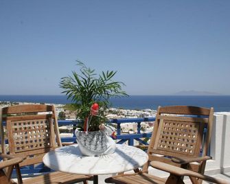 Aegean View Hotel - Kamari - Parveke